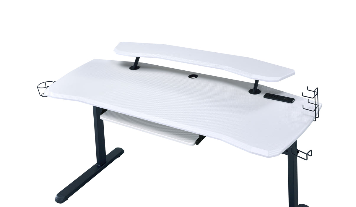 Vildre Gaming Desk w/USB Port - Image 13
