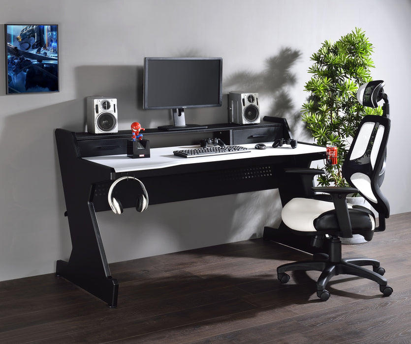 Bigga Gaming Desk - Image 11