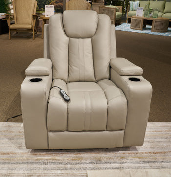 Elevate Edges Glider Recliner - FAMSA Furniture (TX)
