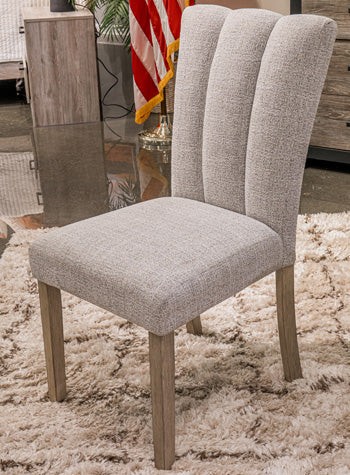 Larawyn Dining Chair - FAMSA Furniture (TX)