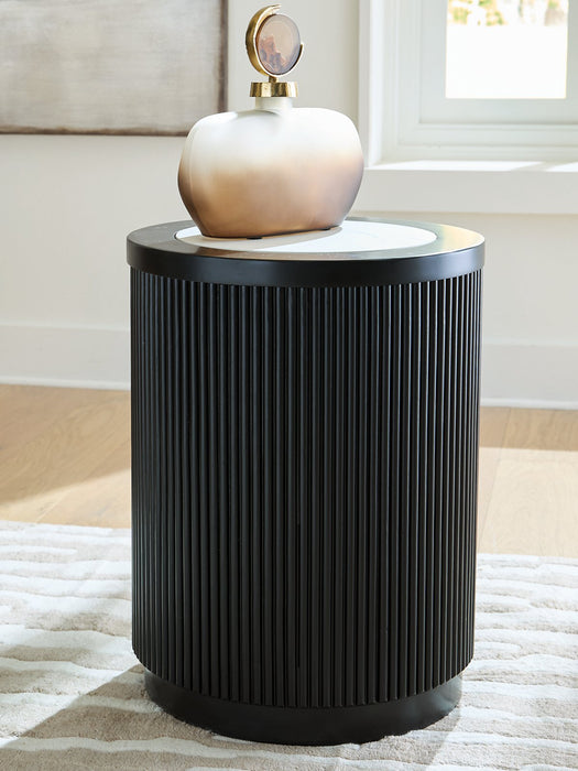 Grayman End Table - FAMSA Furniture (TX)