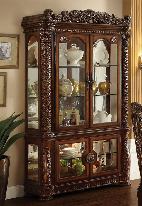 Vendome Curio - Image 3