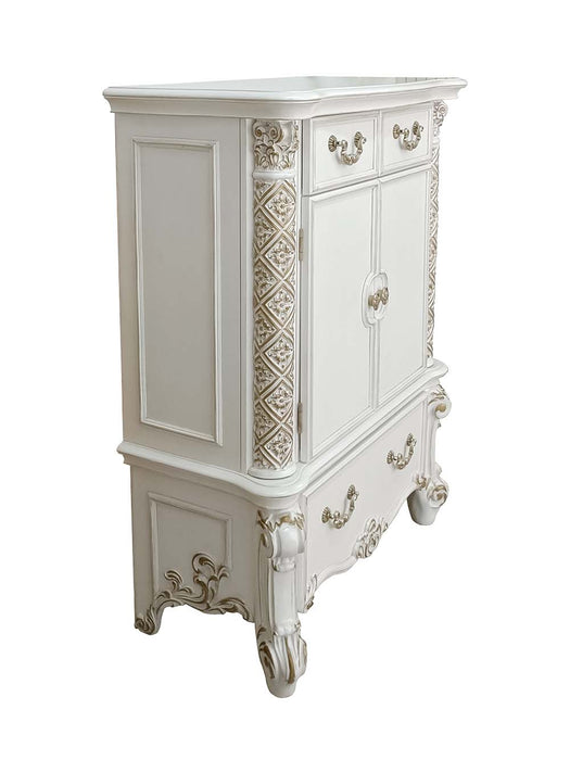 Vendome Chest