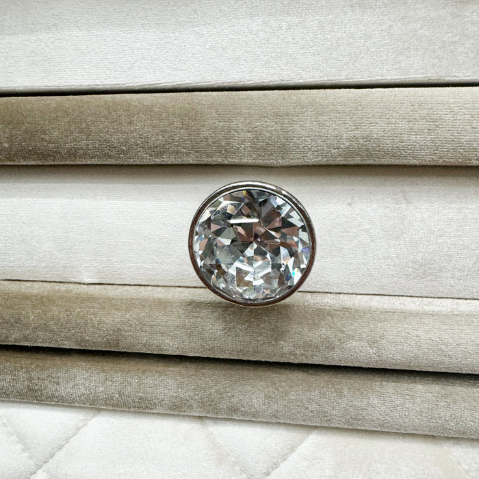 Lucienne Nightstand - Image 8