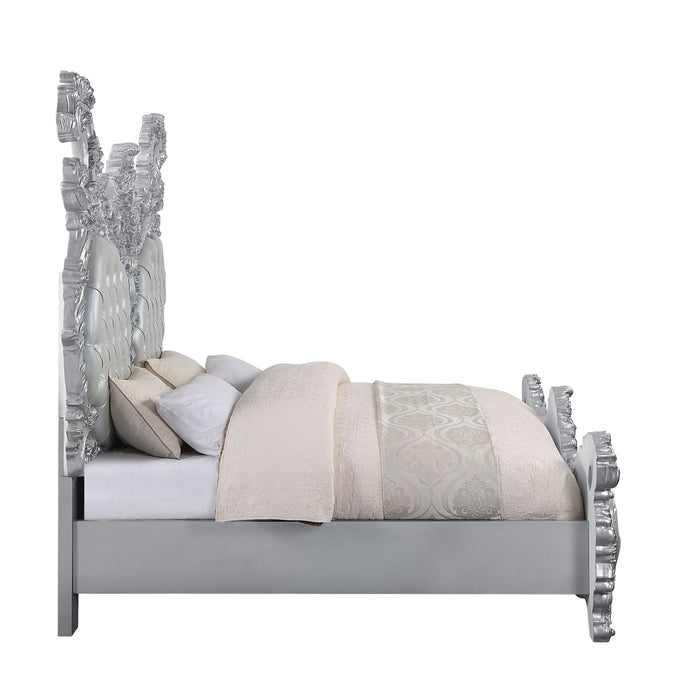 Valkyrie Eastern King Bed - Image 11