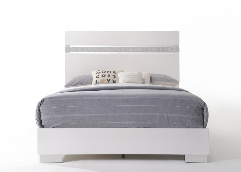 Naima II Queen Bed - Image 6