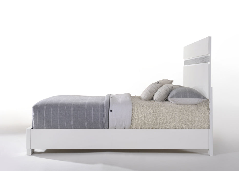 Naima II Queen Bed - Image 10