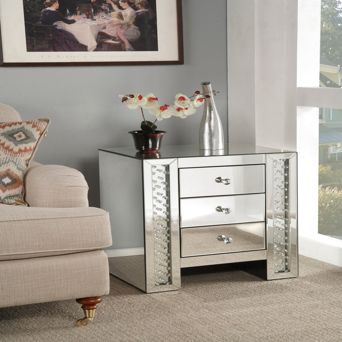 Nysa Accent Table - Image 3