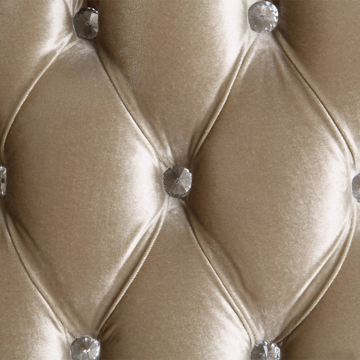 Vanaheim Chair w/Pillow - Image 6