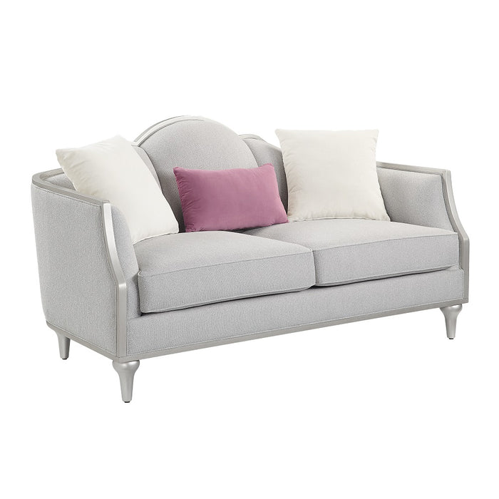 Kasa Loveseat w/3 Pillows