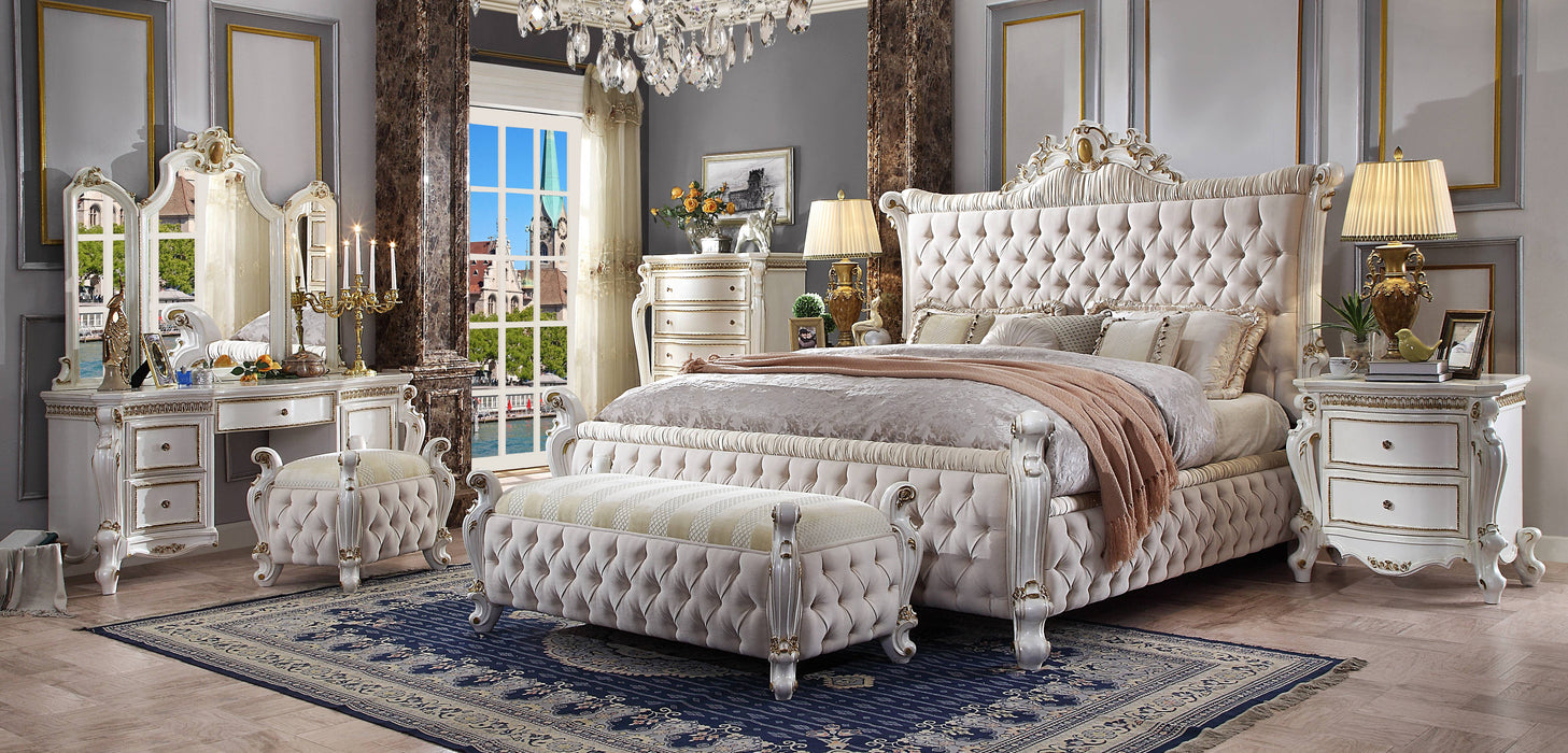 Picardy Queen Bed - Image 3