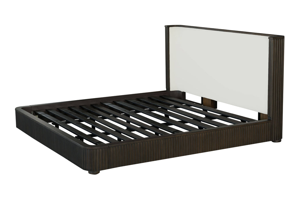 Clayten Eastern King Bed - Image 7