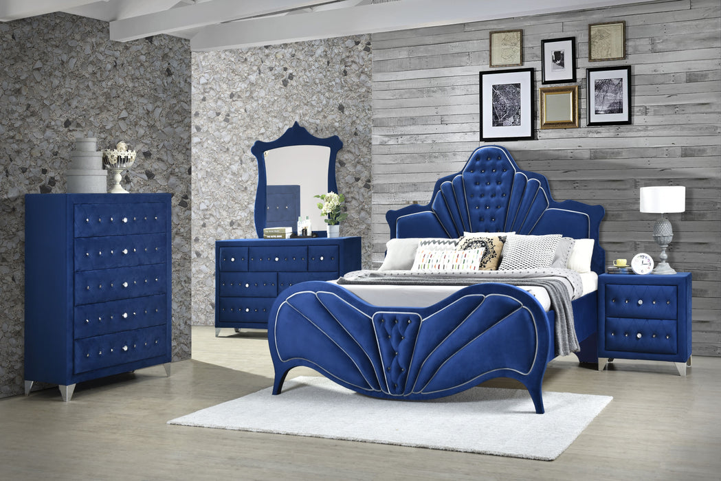 Dante Queen Bed - Image 6