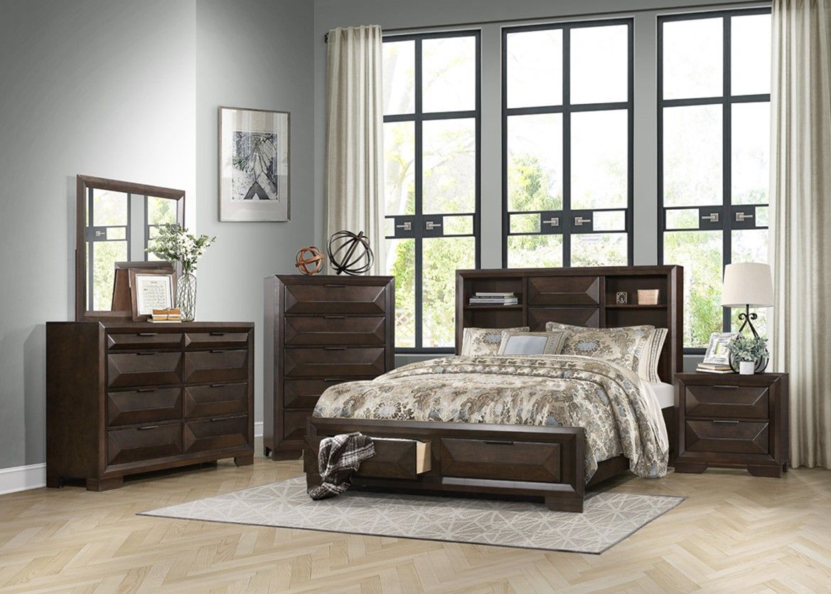 Famsa Furniture